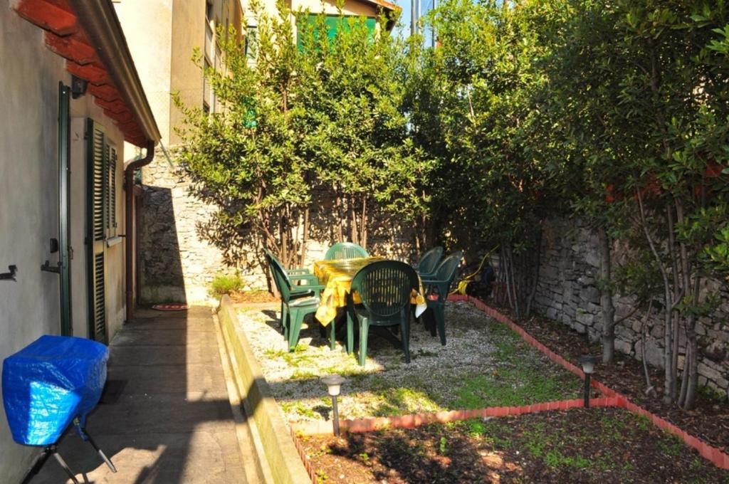 Villa Central Варена Екстериор снимка