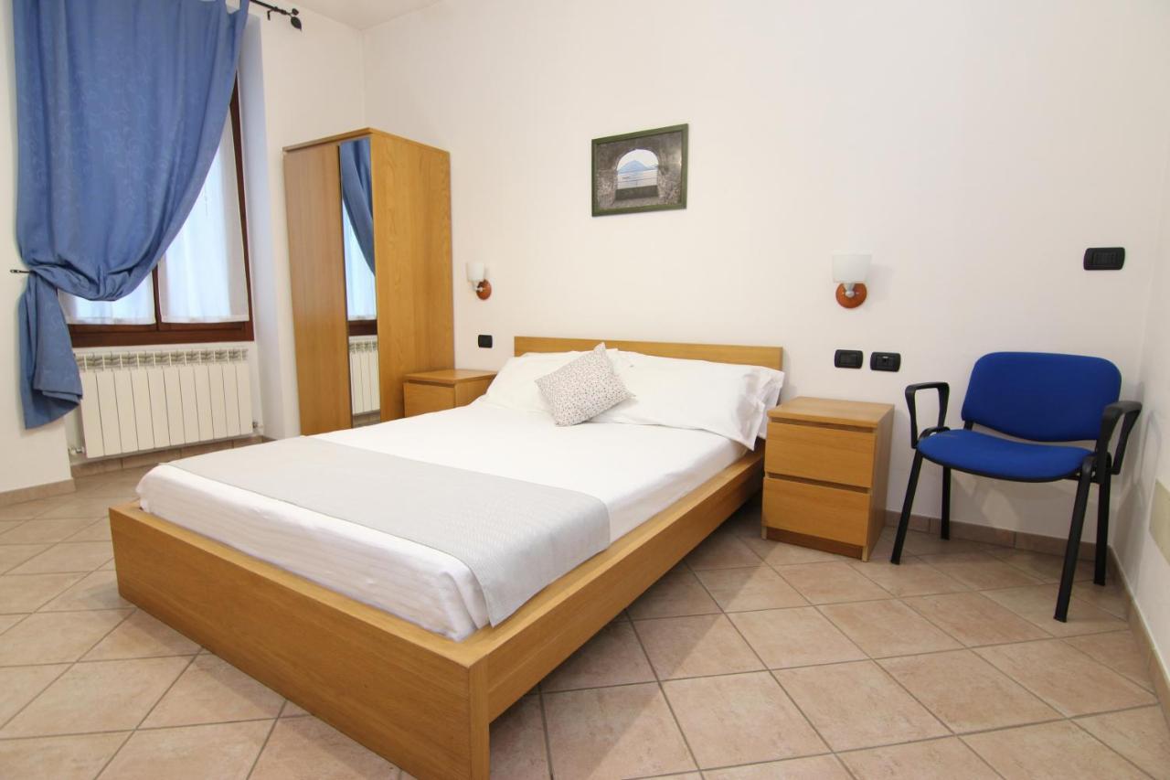 Villa Central Варена Екстериор снимка