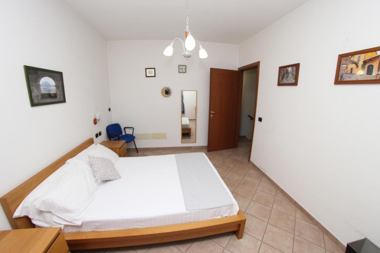 Villa Central Варена Екстериор снимка