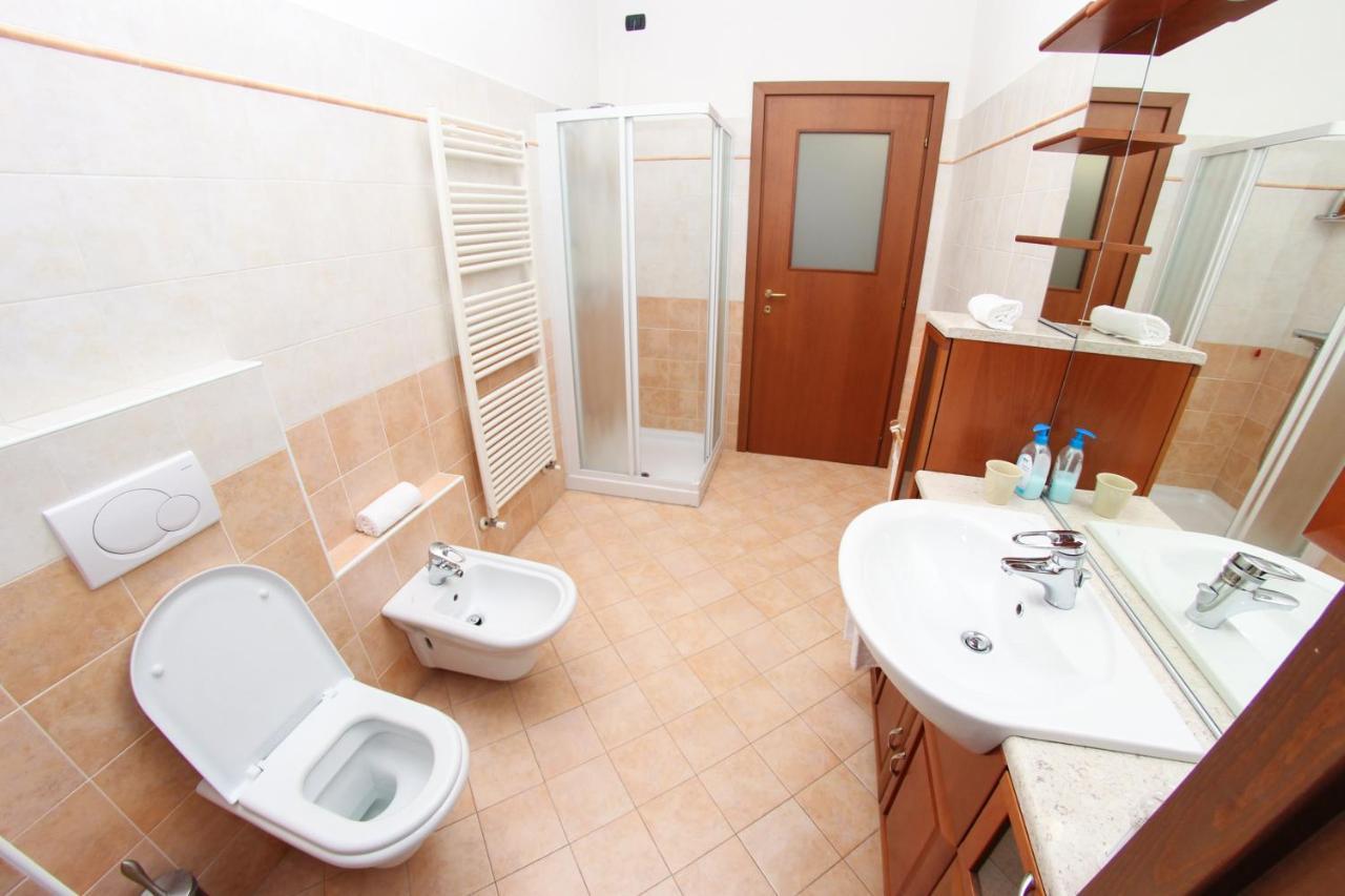 Villa Central Варена Екстериор снимка